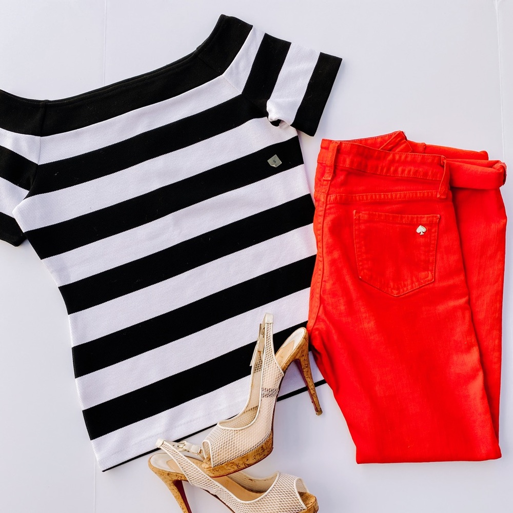 Ann Taylor Off the Shoulder Top Small
